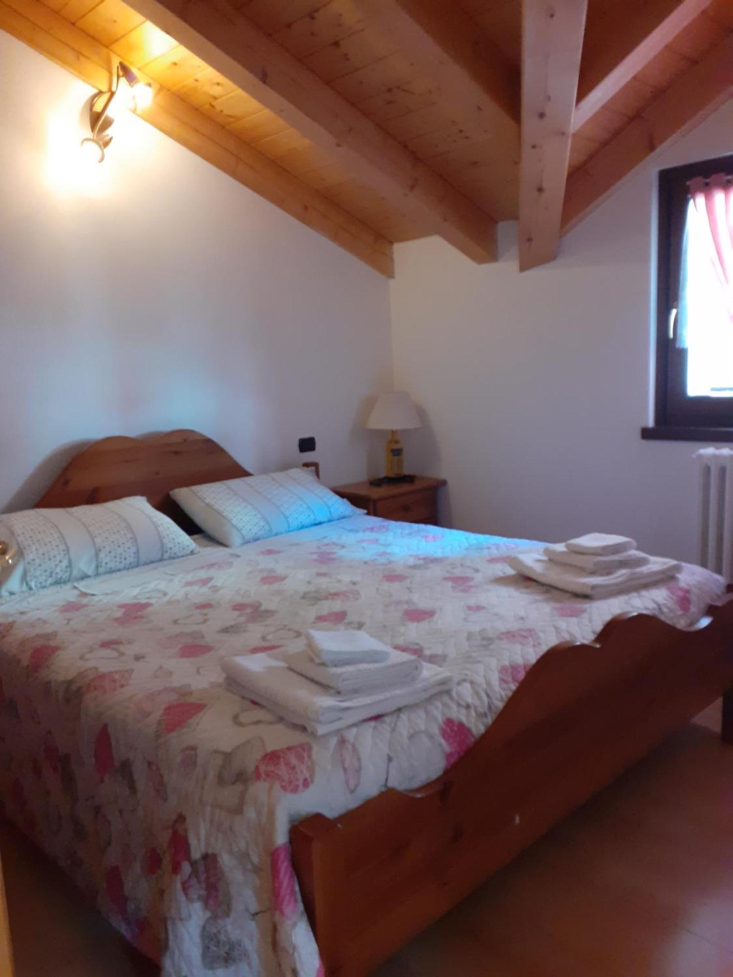 Casa Vacanze Emilio Temù Exterior foto